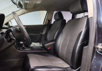 Подержанный автомобиль Volkswagen Passat Wagon 2006 года (10 фото)
