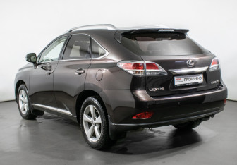 Подержанный автомобиль Lexus RX 2015 года (7 фото)