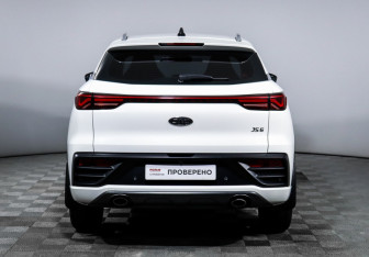 Подержанный автомобиль JAC JS6 2023 года (6 фото)