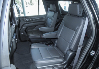 Новый GMC Yukon 2025 (9 фото)