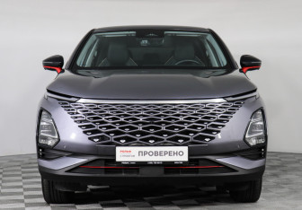 Подержанный автомобиль Omoda C5 2023 года (2 фото)