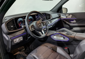 Подержанный автомобиль Mercedes-Benz GLE 2021 года (15 фото)