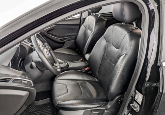 Подержанный автомобиль Ford Focus Sedan 2019 года (10 фото)