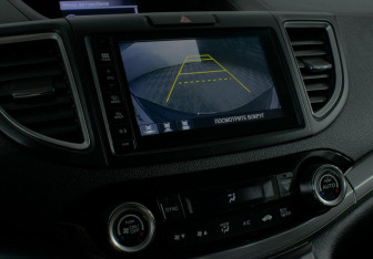 Подержанный автомобиль Honda CR-V 2018 года (10 фото)