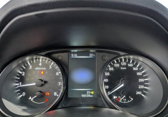 Подержанный автомобиль Nissan Qashqai 2016 года (15 фото)