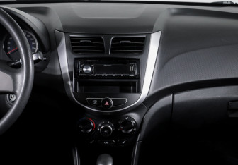 Подержанный автомобиль Hyundai Solaris Sedan 2014 года (13 фото)