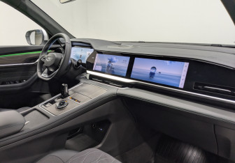 Новый Geely Monjaro 2025 (9 фото)