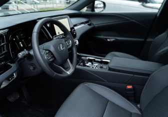 Новый Lexus RX 2025 (32 фото)