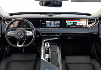 Подержанный автомобиль Voyah Free 2023 года (14 фото)