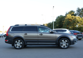 Подержанный автомобиль Volvo XC70 2011 года (4 фото)