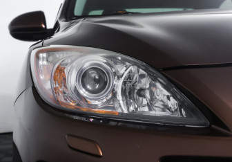 Подержанный автомобиль Mazda 3 Sedan 2012 года (20 фото)