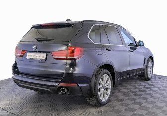 Подержанный автомобиль BMW X5 2018 года (5 фото)