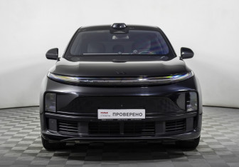 Подержанный автомобиль LiXiang L7 2023 года (2 фото)