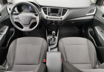 Подержанный автомобиль Hyundai Solaris Sedan 2019 года (10 фото)