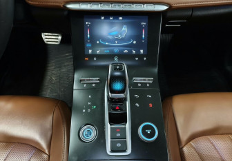 Подержанный автомобиль Chery Tiggo 8 Pro Max 2022 года (17 фото)