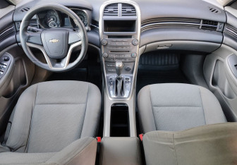 Подержанный автомобиль Chevrolet Malibu Sedan 2012 года (10 фото)