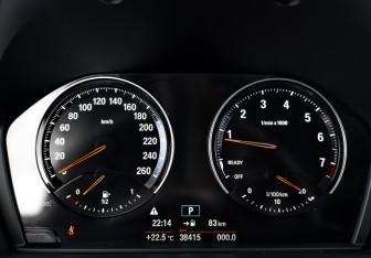 Подержанный автомобиль BMW X2 2020 года (13 фото)