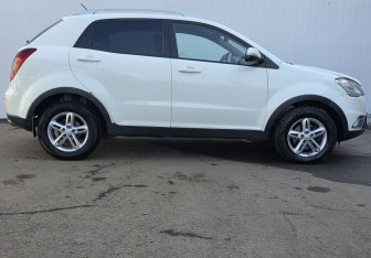 Подержанный автомобиль SsangYong Actyon 2011 года (4 фото)