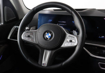 Новый BMW X5 2025 (15 фото)