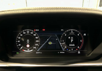 Подержанный автомобиль Land Rover Range Rover 2020 года (22 фото)
