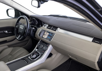 Подержанный автомобиль Land Rover Range Rover Evoque 2012 года (13 фото)