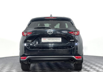 Подержанный автомобиль Mazda CX-5 2018 года (6 фото)