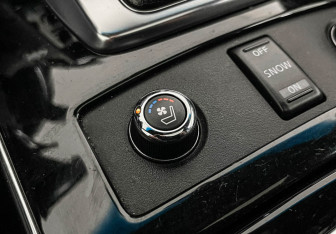 Подержанный автомобиль Infiniti FX 2013 года (16 фото)