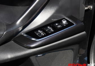 Подержанный автомобиль Mazda CX-9 2018 года (18 фото)
