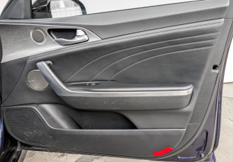 Подержанный автомобиль Kia Stinger 2021 года (26 фото)