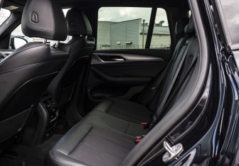 Подержанный автомобиль BMW X3 2019 года (16 фото)