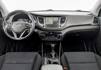 Подержанный автомобиль Hyundai Tucson 2018 года (14 фото)
