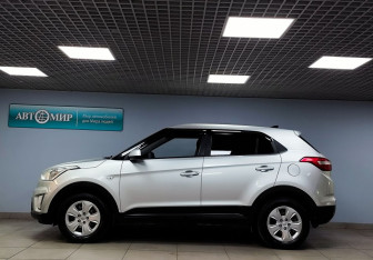 Подержанный автомобиль Hyundai Creta 2017 года (8 фото)