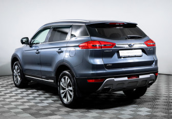 Подержанный автомобиль Geely Atlas 2019 года (7 фото)