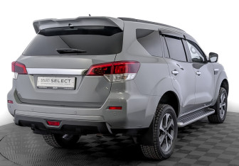 Подержанный автомобиль Oting Paladin 2024 года (5 фото)