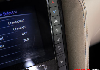 Подержанный автомобиль Infiniti QX50 2019 года (22 фото)