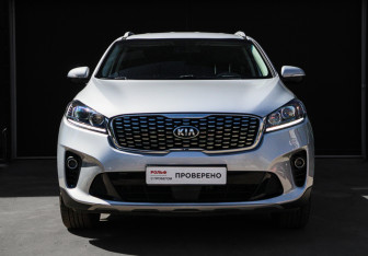 Подержанный автомобиль Kia Sorento 2018 года (2 фото)