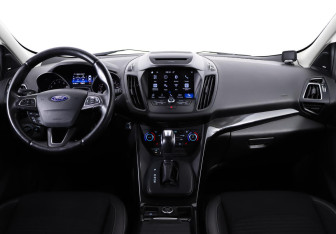 Подержанный автомобиль Ford Kuga 2018 года (6 фото)