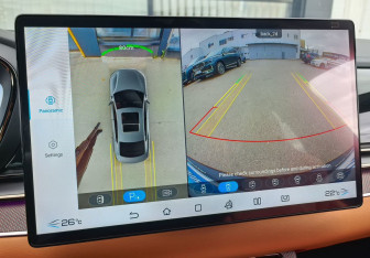 Подержанный автомобиль BYD Han 2022 года (22 фото)