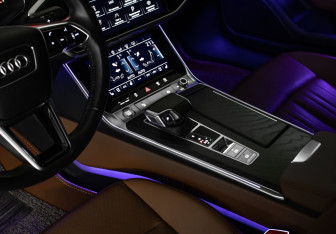 Подержанный автомобиль Audi A6 Sedan 2020 года (31 фото)