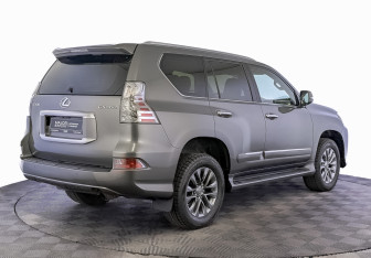 Подержанный автомобиль Lexus GX 2014 года (5 фото)