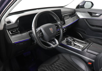 Подержанный автомобиль Hongqi HS5 2023 года (9 фото)