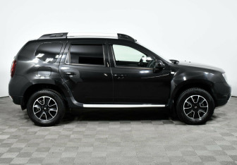 Подержанный автомобиль Renault Duster 2020 года (4 фото)