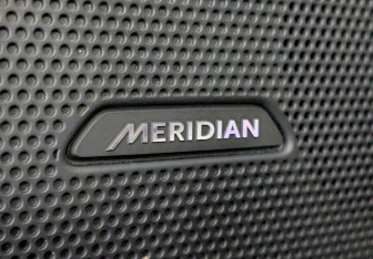 Подержанный автомобиль Land Rover Range Rover Velar 2019 года (27 фото)