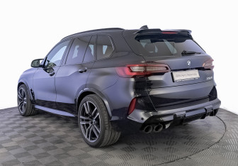 Подержанный автомобиль BMW X5 M 2021 года (7 фото)
