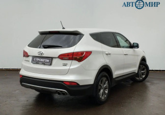 Подержанный автомобиль Hyundai Santa Fe 2013 года (5 фото)