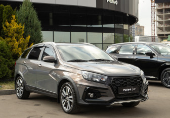 Подержанный автомобиль LADA (ВАЗ) Vesta Wagon 2019 года (2 фото)