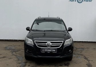 Подержанный автомобиль Volkswagen Tiguan 2011 года (2 фото)