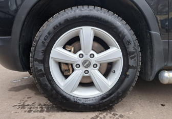 Подержанный автомобиль Nissan Qashqai 2008 года (9 фото)
