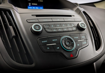 Подержанный автомобиль Ford Kuga 2018 года (26 фото)