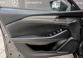 Подержанный автомобиль Mazda 6 Sedan 2020 года (19 фото)